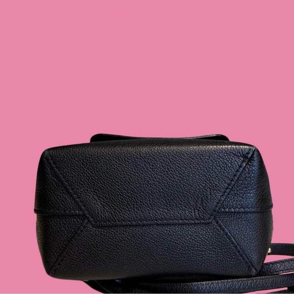 Louis Vuitton Lockme Mini Black Gold Backpack - Picture 5 of 10